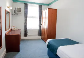 TLH Victoria Hotel - TLH Leisure, Entertainment and Spa Resort - Room