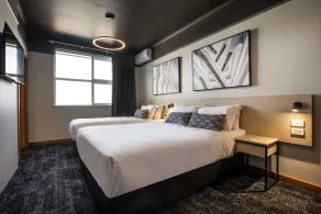 Nightcap at Empire Hotel - Chambre