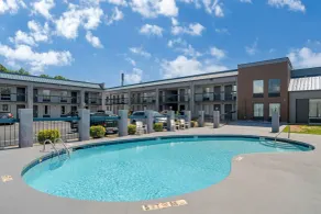 Quality Inn Simpsonville-Greenville - Pool