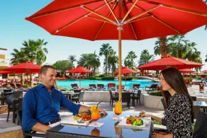 Khalidiya Palace Rayhaan by Rotana, Abu Dhabi - Restaurant