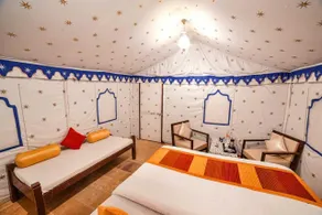 Explore Overnight Desert Camp - Zimmer