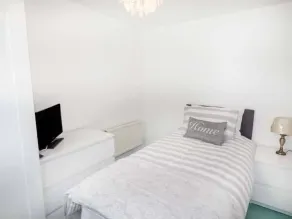 Arfryn - Interior