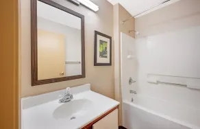 Extended Stay America Suites - Dayton - Fairborn - Badeværelse