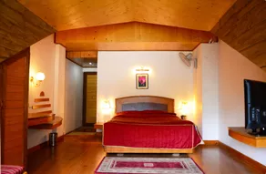 Manali Heights - Room
