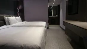 The Cloud Hotel - Chambre
