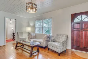1 Mi to Beaches: Fairhope Home w/ Yard! - Interior
