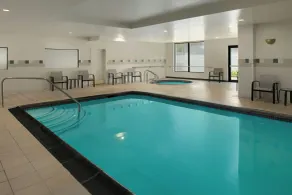 Courtyard Long Island MacArthur Airport - Piscine