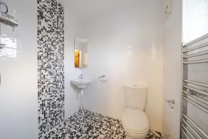 Curragho - Bathroom