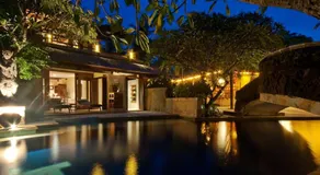 Pool Villa Merumatta Senggigi - Vue de la chambre