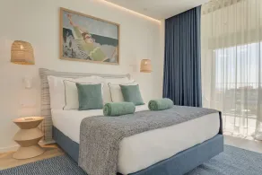 The Editory Ocean Way Funchal - Room