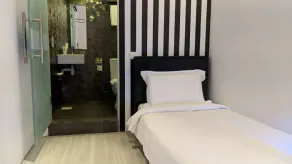 Hotel Calmo Chinatown - Room