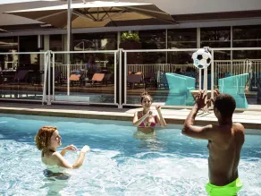 Novotel Toulouse Purpan Aéroport - Piscina