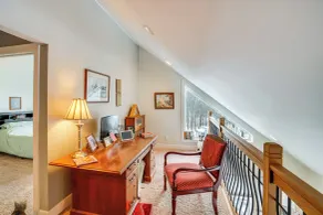 WFH Friendly! Quiet Greenville Home w/ Deck - Interiør