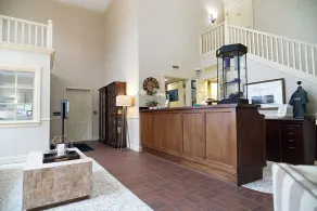 Saxon Inn - Lobby