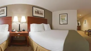 Holiday Inn Express & Suites Searcy by IHG - Rum