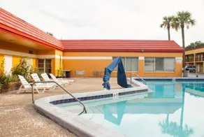 Scottish Inn Downtown Jacksonville - Piscine