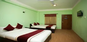 MeroStay 118 Hotel SG - Room