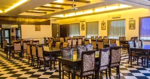 Hotel Shilton by Royal Collection - Restaurant