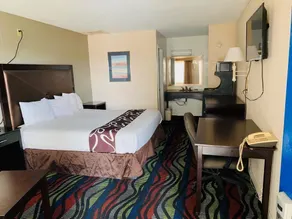 Americas Best Value Inn Elm Creek - Zimmer