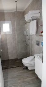 Dibek Homes Villa & Hotel - Bad