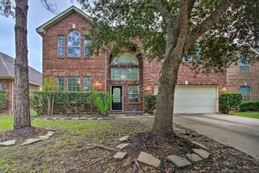 Spacious Richmond Home: Close to Parks & Shopping - Interior