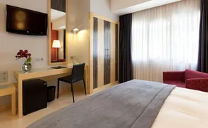 Hotel Alif Avenidas - Chambre