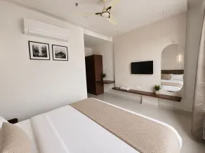 Hotel RajKailash - Rom