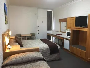 Goulburn Motor Inn - Room