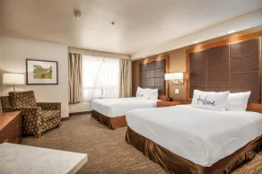 Home Inn & Suites Regina East - Room