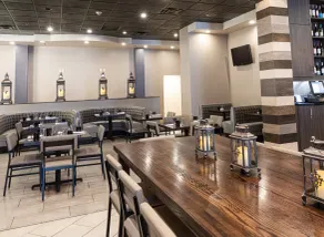 Holiday Inn St. Louis Airport West Earth City by IHG - Restaurant