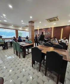 Shaan-E-Punjab Nirsa - Restaurante