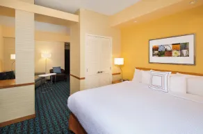 Fairfield Inn & Suites by Marriott San Antonio Airport/North Star Mall - Room