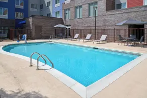 Fairfield Inn & Suites by Marriott Charlotte Airport - Piscine