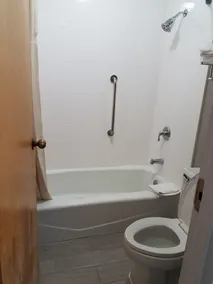 Quality Inn Emporia - Salle de bain