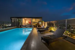 Quest Prime Pemuda - Semarang - Piscina