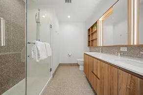 Level Chicago River North - Salle de bain