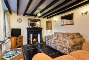 Sunbeam Cottage - Vardagsrum