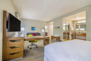 Hampton Inn & Suites Brenham - Room
