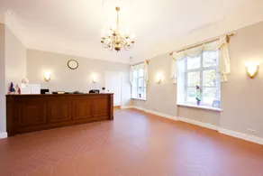 Skrunda Manor - Recepción