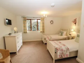 Becks Fold - Room