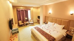 Airport Liwan Hotel - Room
