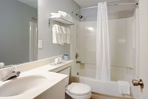 Quality Inn Frontier at US Hwy 30 - Bad