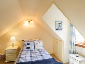 Sea Breeze Cottage - Interior