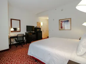 Hampton Inn Kingston - Room