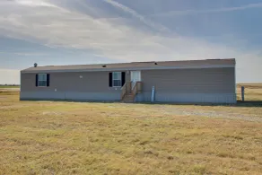 Secluded El Reno Retreat w/ Private Fishing Lake! - Intérieur