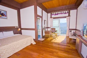 Maple Leave Holiday Villa - Chambre