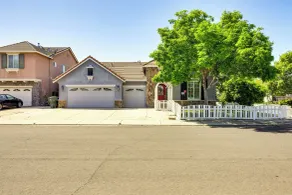 5 Mi to Dtwn Modesto: Family Home w/ Patio! - Interior