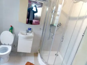Center Comfy Suites - Bathroom