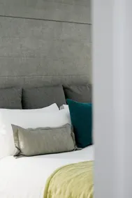 Netanya Noosa Beachfront Resort - Room