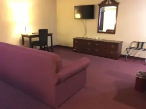 Baymont by Wyndham Mount Vernon Renfro Valley - Room